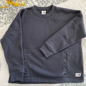 The North Face TNF women’s black pullover with kangaroo pocket. Size XXL